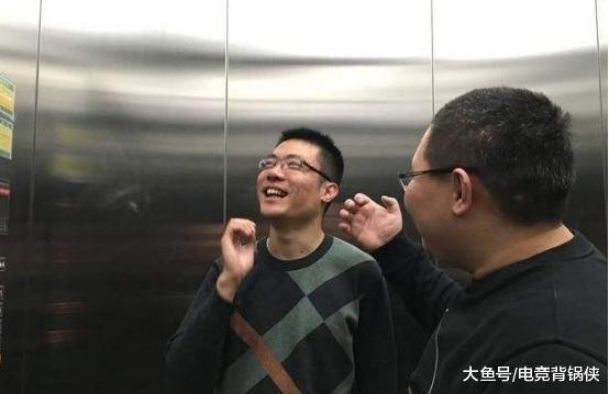 同为一线大主播, 大司马却签在的PDD经纪公司, 引发热议!