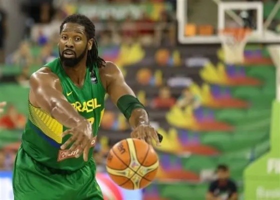 内内职业生涯回顾从巴西到NBA的传奇篮球之路