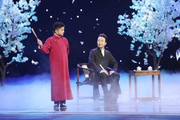 央视又出良心综艺，讲好故事的《欢乐中国人2》打破流量明星崇拜