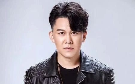 那些歌红人不红的歌手，歌曲都已经家喻户晓，但人你们不一定知道