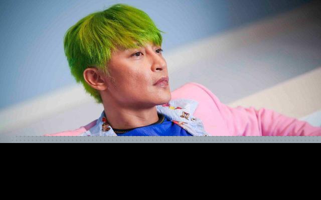 陈志朋被认成了薛之谦，薛之谦回应被误认：我们都爱于谦老师