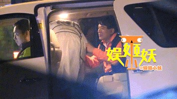 朱时茂疑出轨车内激吻美女是怎么回事 朱时茂个人资料起底