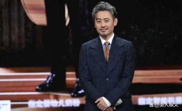 从“叔圈顶流”到“老赖”，吴秀波到底经历了什么？