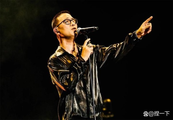 汪峰上头条什么意思原来和这些娱乐事件有关
