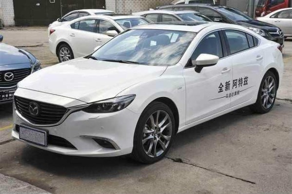 接替锐志&ldquo;泡妞神车&rdquo;的地位，这款日系车够资格吗？