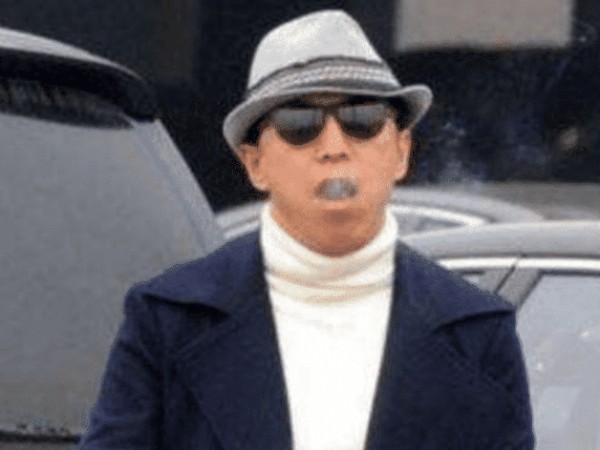明星身价高也会抽烟，权志龙一盒要15万，吴奇隆黄渤接地气