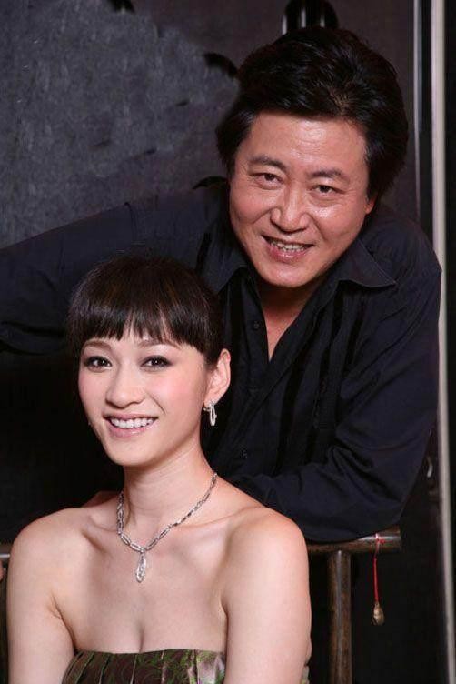 李小冉为何一直红不起来，原来这一方面是硬伤，网友直呼：心疼