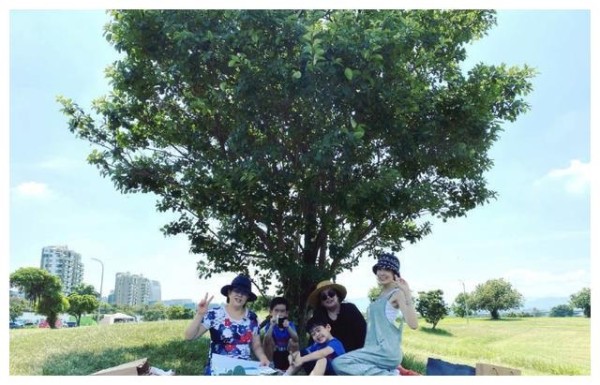 林志颖惨遭岳父质问，承认与前任林心如有联系，亲妈不知儿子情史