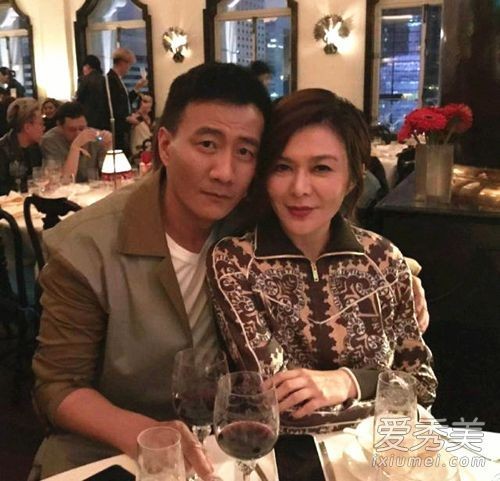 关之琳胡军庆功宴现场照 关之琳和胡军怎么认识的