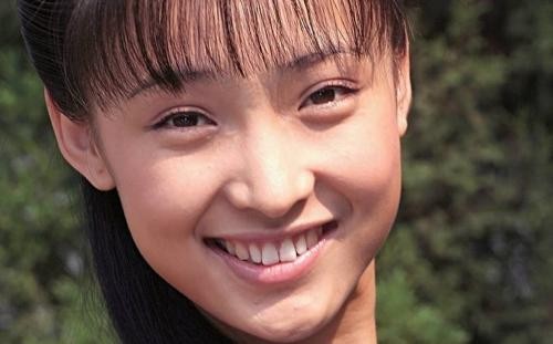 女星白静嫁入豪门后，被丈夫连捅13刀悲惨离世，她到底做了什么？