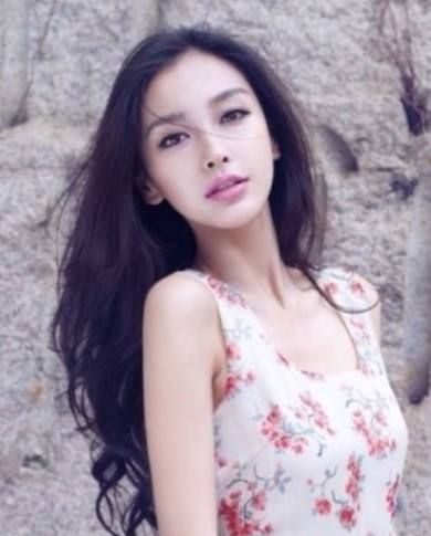 明星工作餐看人品，范冰冰太奢侈张一山接地气，baby像“老佛爷”
