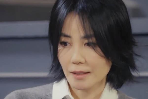 国家宝藏2首播：王菲气质超群台词却和黎明一样尬，全场最佳是他