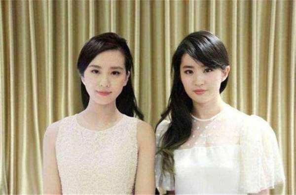 娱乐圈没有血缘关系却“傻傻分不清”的7对明星，最后一张太神奇