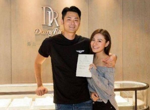 林心如舒淇嫁给自己多年好友，而她最后也嫁给了自己男闺蜜
