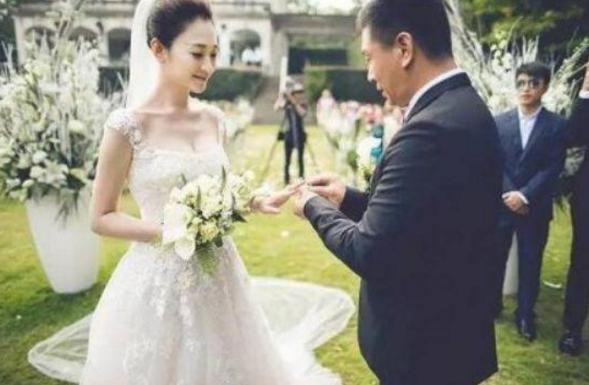 林心如舒淇嫁给自己多年好友，而她最后也嫁给了自己男闺蜜