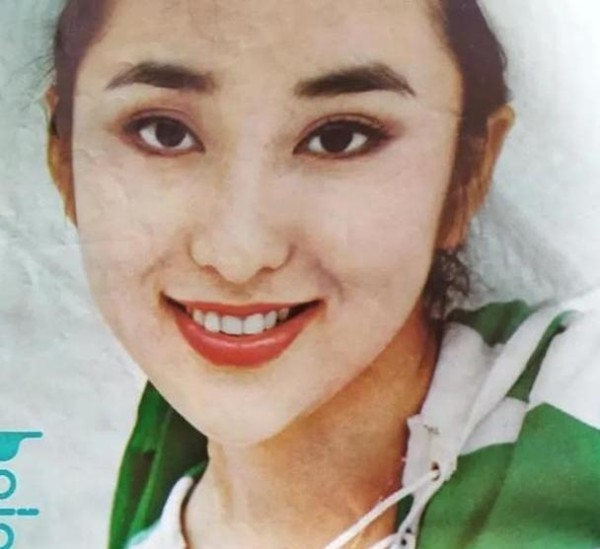 与狄龙匹配的屏幕不是井莉，是她