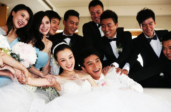 贾乃亮亏惨了！原来他这么爱李小璐，揭秘二人婚姻真实生活如何？