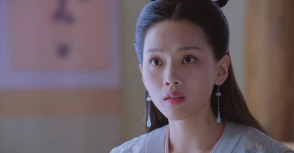 明月照我心：美貌能力不输明月的乔家大小姐，为何会输给明月？