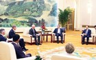这些美国重量级人物，不应该六七年才访华一次