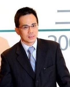 李嘉诚为何选择李泽钜作为接班人, 而不是商业能力更强的李泽楷