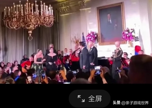 阿光杂聊：【一个演员出身一个可以当艺人】在当下复杂的世界，那边俄乌局势依然扑朔迷离，虽然大多数国家领导人与演员出身的泽总统通过不同方式会晤来表达关切和参与破局，可是背后大哥却没有放话，还需要煎熬中。
这边大哥在近日与韩国总统来拜访的欢迎宴会上，尹总统一首“美国派”，引得大哥开心并称下一次宴会上可当艺人。
哎！老大真是给小弟面子啊！

我想，国与国之间交流很好，促进发展，但总搞小圈子损害别国的利益，...