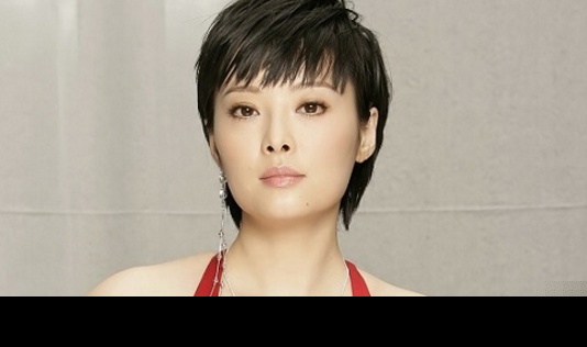 古曼童是什么 袁立说的养小鬼涂尸油口红的女明星是谁