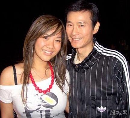 郑少秋女儿被曝恋上已婚上司 上演不伦恋小三身份曝光