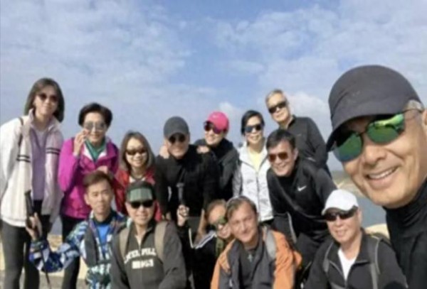 周润发朋友圈新添李易峰，数月减重30斤？跑步真有如此奇效