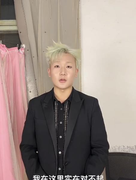 终于懂了，为什么这么多模仿男明星的网红只有“鹿晗”火了。 先有模仿黄子韬的黄子诚