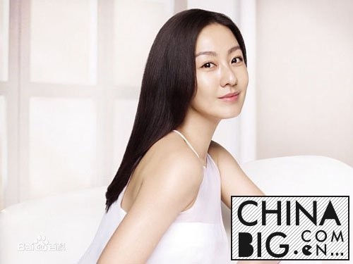 李美妍的现任老公是谁？ 李美妍与金承佑离婚原因揭秘