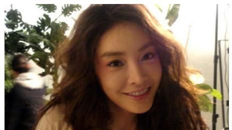29岁女星遭遇潜规则，曾自曝强迫陪睡百余次，去世十年后再出猛料