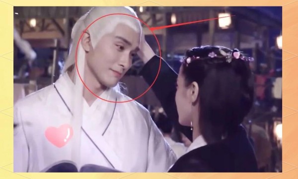 热巴与高伟光的情感戏份回顾：以棒棒糖为载体的特别“接吻”
