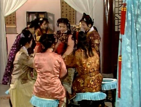 红楼梦：阶层越高，越执着于生儿子，因为他们太知道女人的弱点