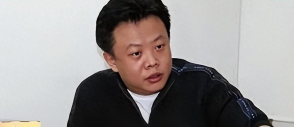 著名导演蒋虎：与主持人春妮离婚后，现在人生状况怎样？