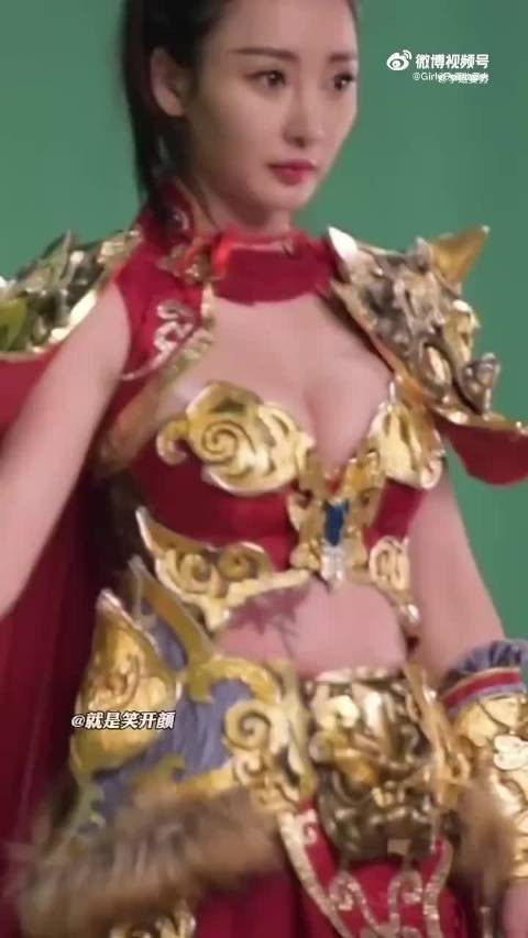 柳岩古装拍摄 身材也太好了