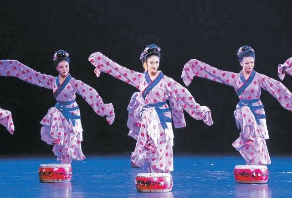 全球舞蹈院校芭蕾精英来京“比舞”