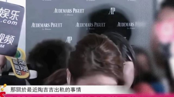 笑的不行，什么都能问林心如