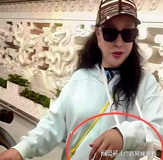 摊牌了！72岁唐国强终于承认与刘晓庆的真实关系，曾志伟当场傻眼