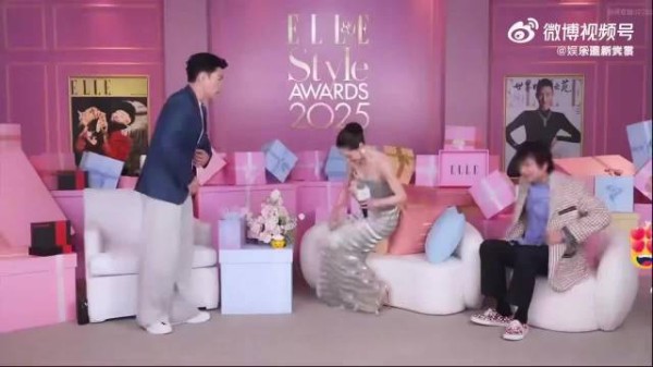 王耀庆回应被指贴脸开大钟楚曦 ：没资格参与或调侃，只为盘活现场