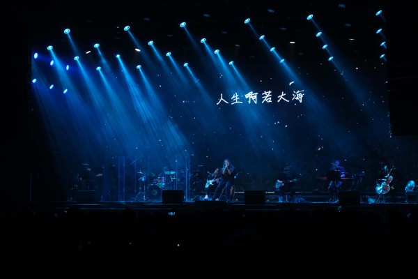 “华语第一女创作人”陈小霞首次登台巡演，“COMPOSER老翅膀”飞跃40载音乐时光