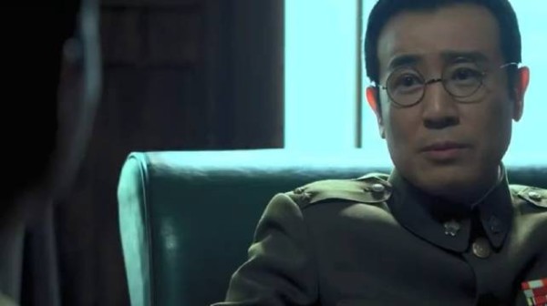 沉默的荣耀:吴将军提醒段厅长被太太戴绿帽,段怕被听到赶紧制止