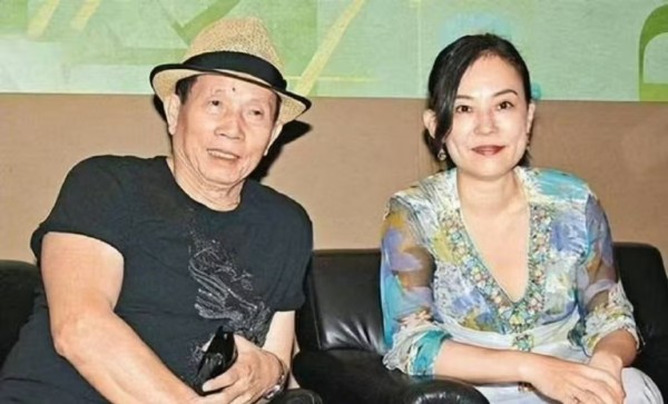 港媒曝香港导演刘家良骨灰被盗,遗孀翁静晶拒付6000万赎回