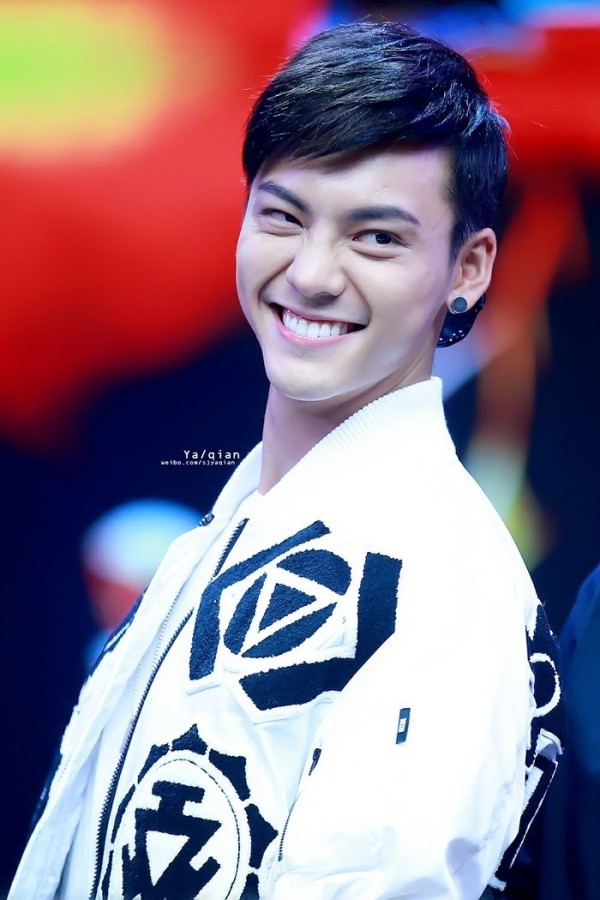 盘点那些比你富有还更努力的8大富二代明星,让我怎么活啊?