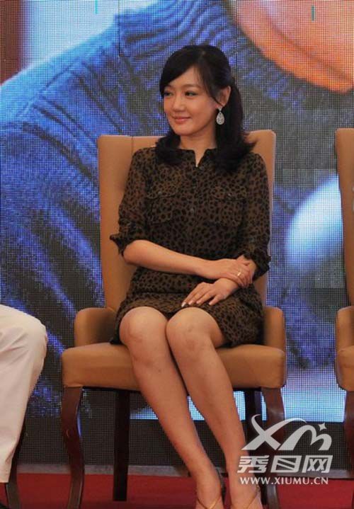 邓家佳和薛佳凝很像照片对比 一年没接剧本：薛佳凝为胡歌付出了什么