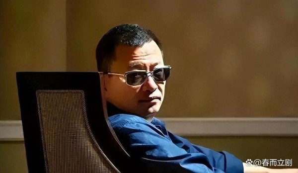 欣赏王家卫的作品风格？如何理性面对公众人物的风波与“塌房”