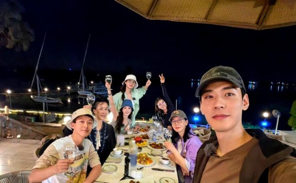 解析龚俊处世细节：明星人际交往的真诚之道