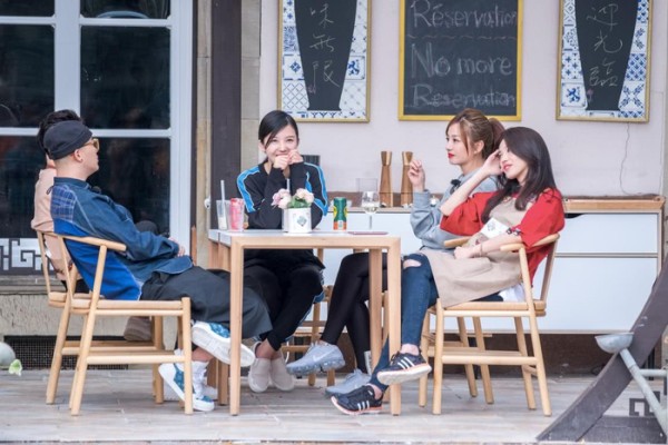 亦师亦友,赵薇为何对杨子姗格外偏爱?