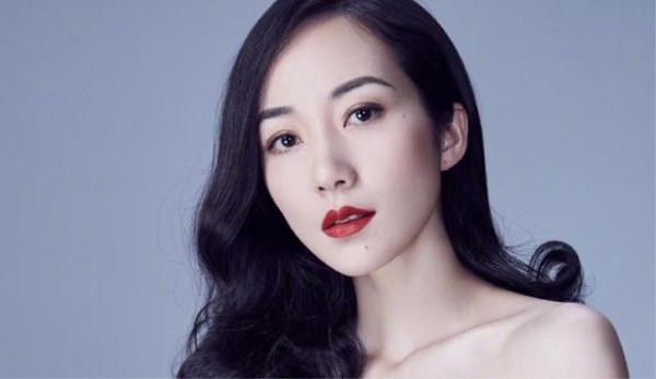 娱乐圈最干净的女星,胡歌终承认和她的真实关系,网友:女神在此