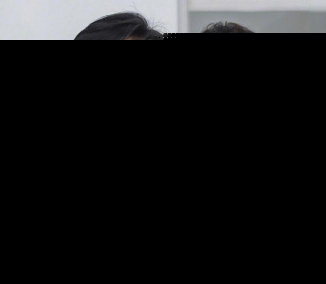 刘嘉玲与陈冠希同框网友纷纷炸了!刘嘉玲陈冠希两人什么关系揭秘