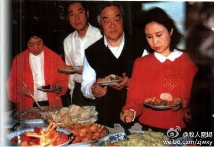 琼瑶是个怎么样的人?为什么说琼瑶三观不正误导了一代人的爱情观